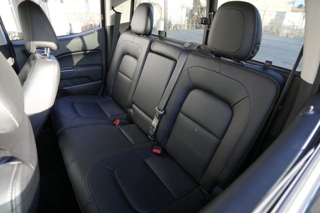 Used 2016 GMC Canyon SLT w/ Driver Alert Package AWD/4WD image 22