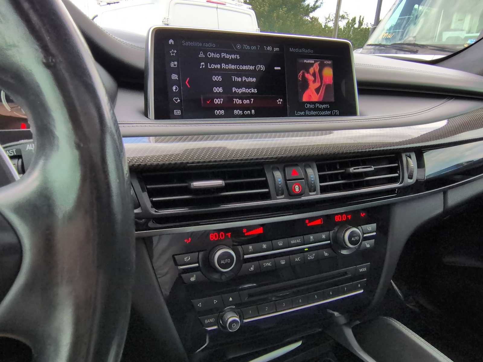 Used 2018 BMW X5 M AWD/4WD image 30