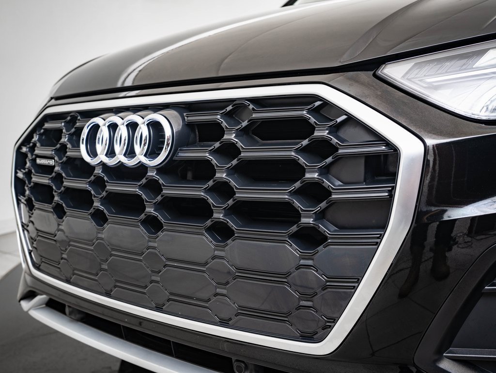 Certified 2024 Audi Q5 2.0T Premium w/ Convenience Package image 3