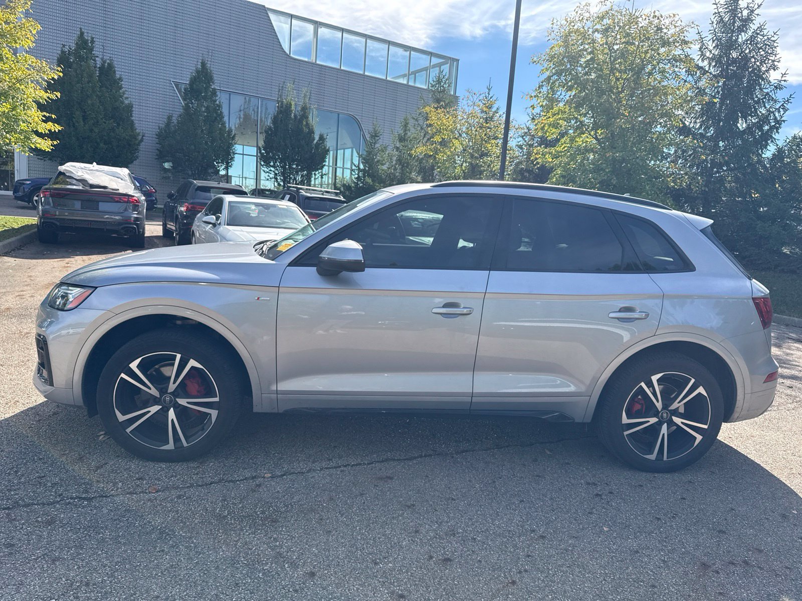 Used 2025 Audi Q5 2.0T Premium Plus AWD/4WD image 2