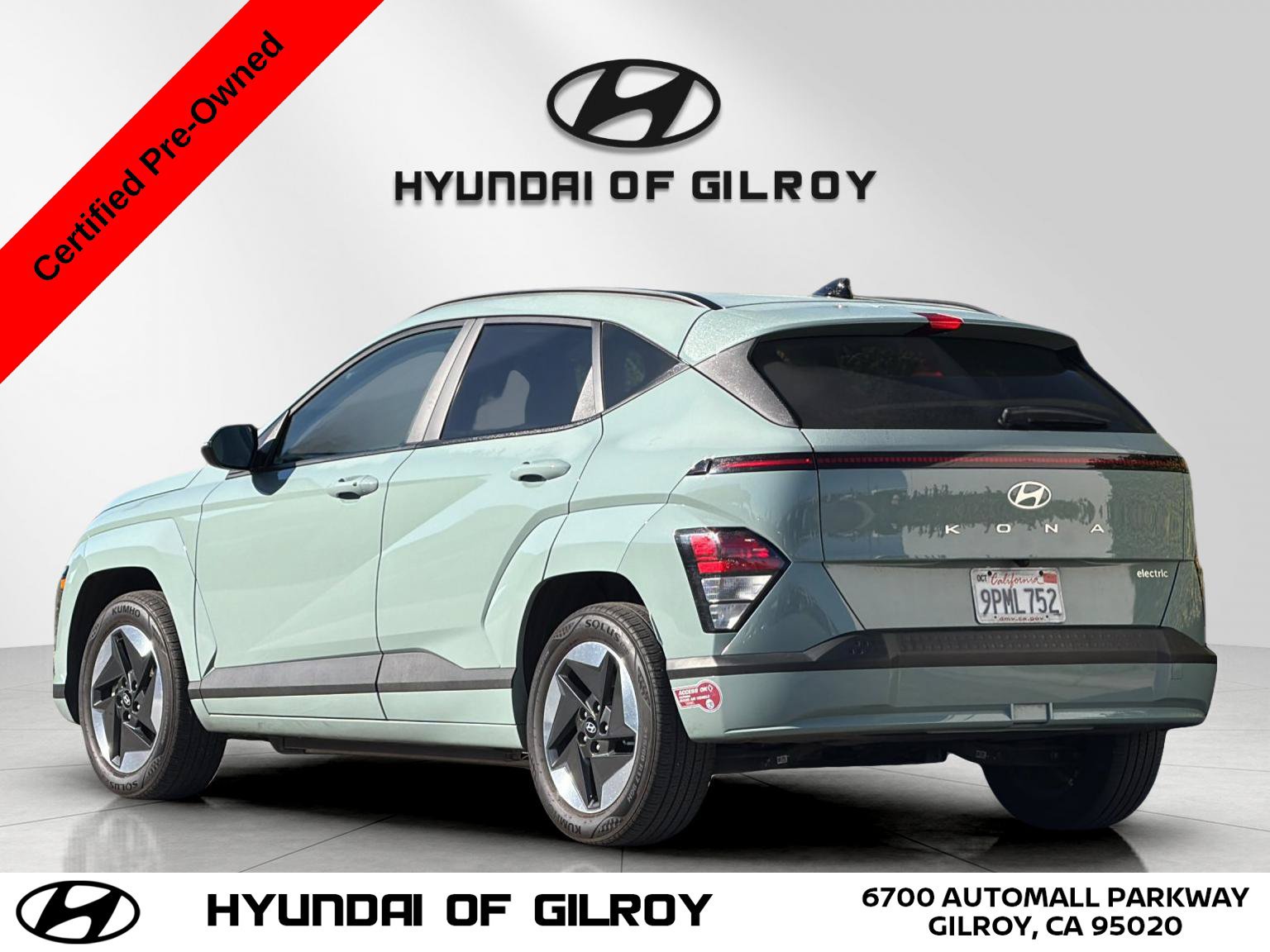 Used 2025 Hyundai Kona SEL FWD image 3
