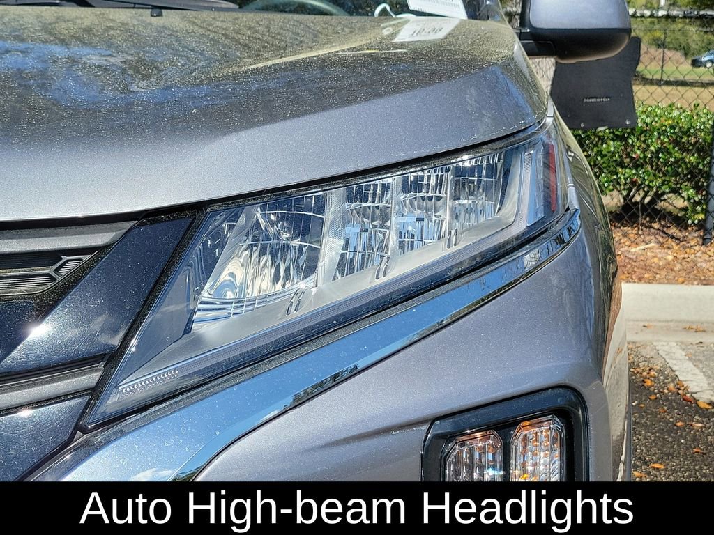 Used 2023 Mitsubishi Outlander Sport ES image 2