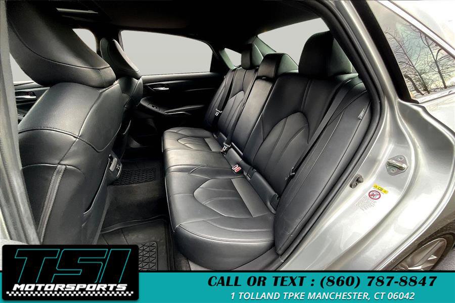 Used 2019 Toyota Avalon XLE FWD image 26