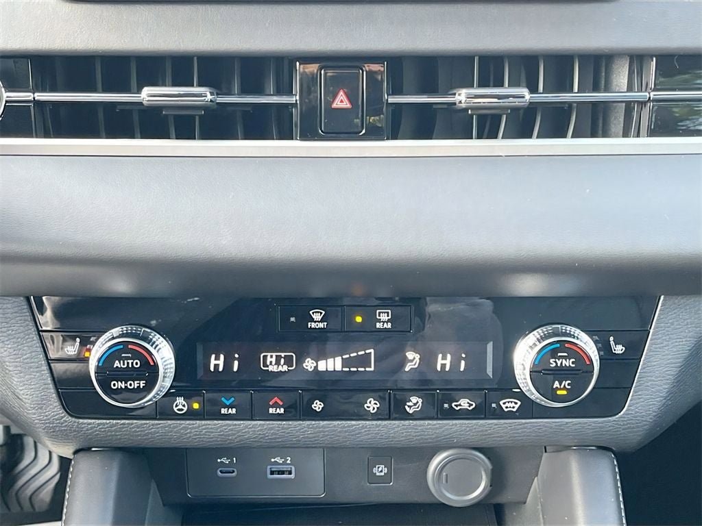 New 2025 Mitsubishi Outlander SEL Black Edition AWD/4WD image 18