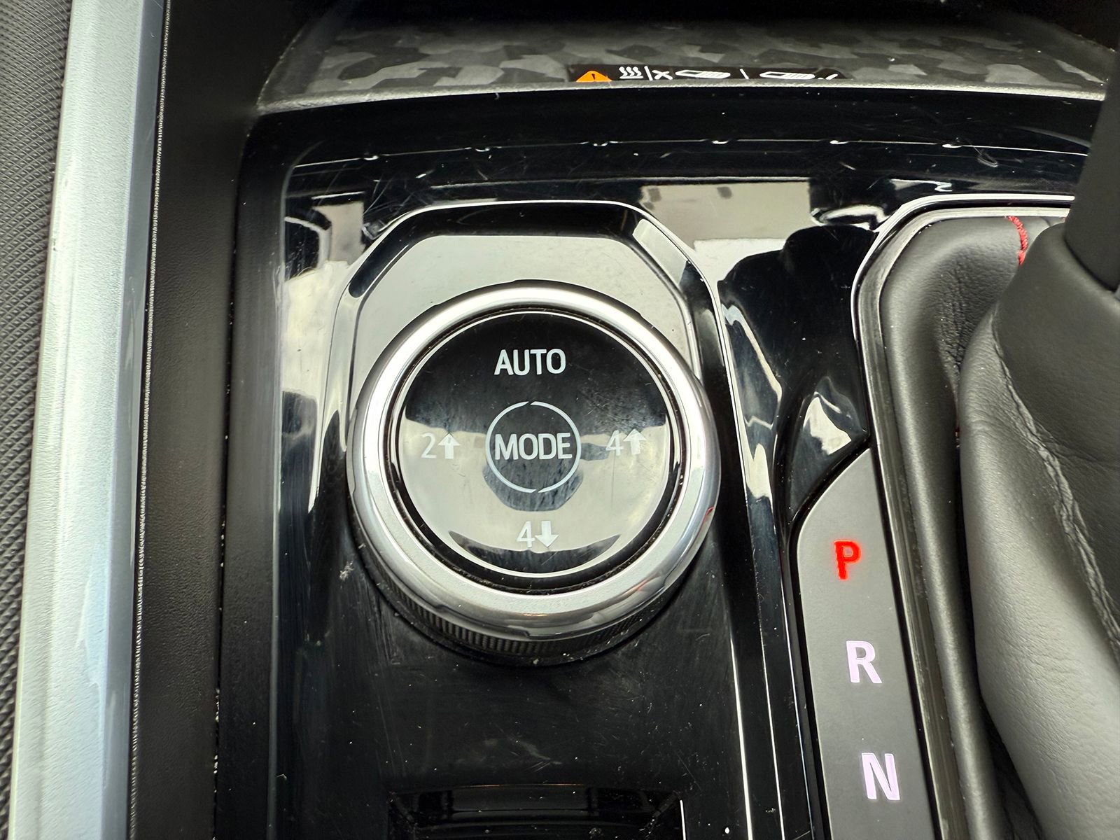 Used 2024 Chevrolet Colorado Z71 w/ Z71 Convenience Package 2 image 25