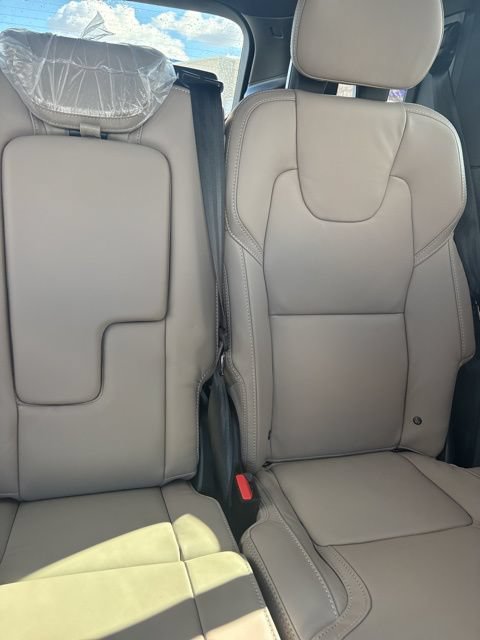 New 2026 Volvo XC90 T8 Ultra w/ Protection Package AWD/4WD image 22