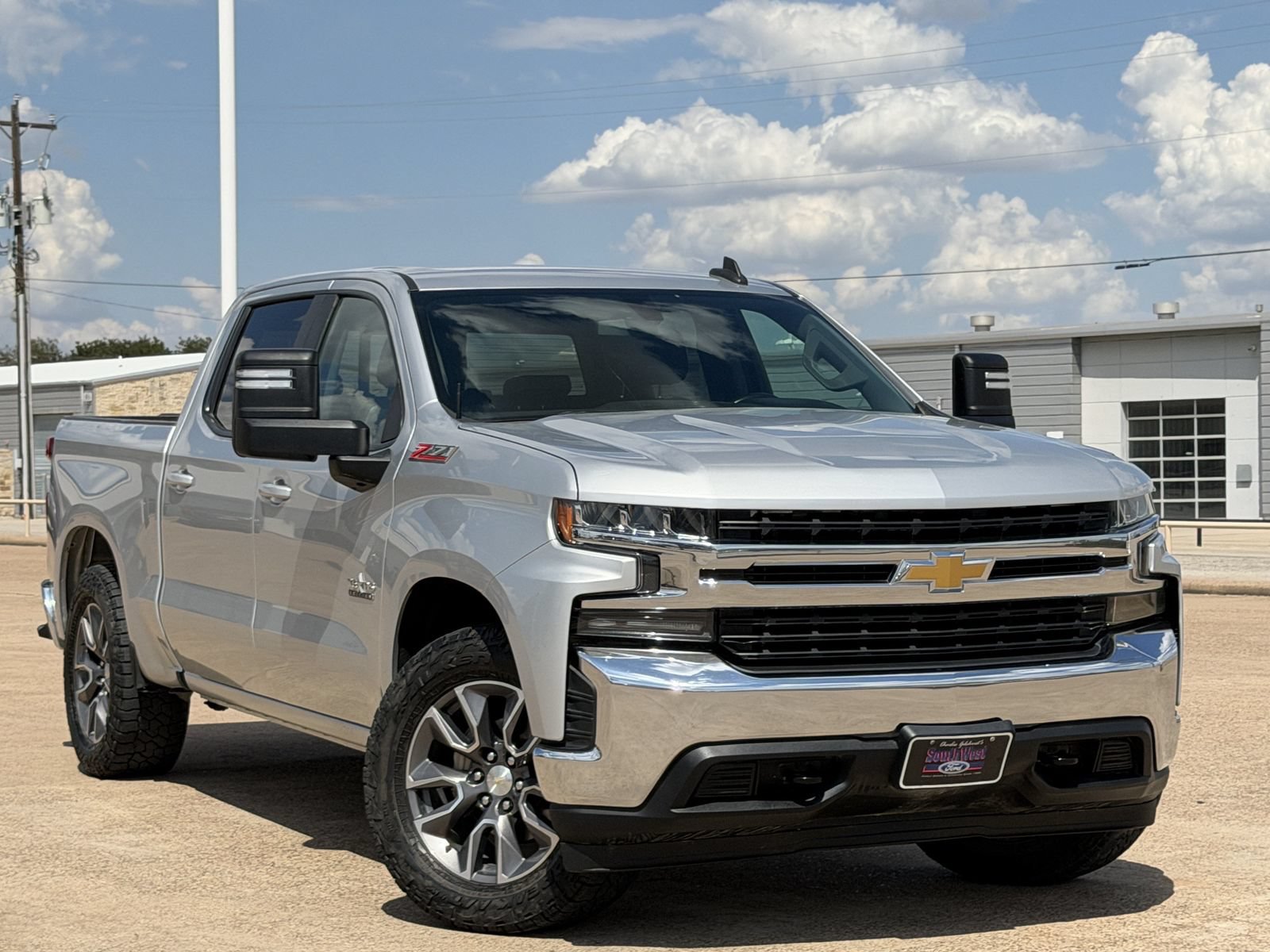 Used 2021 Chevrolet Silverado 1500 LT w/ Z71 Off-Road Package