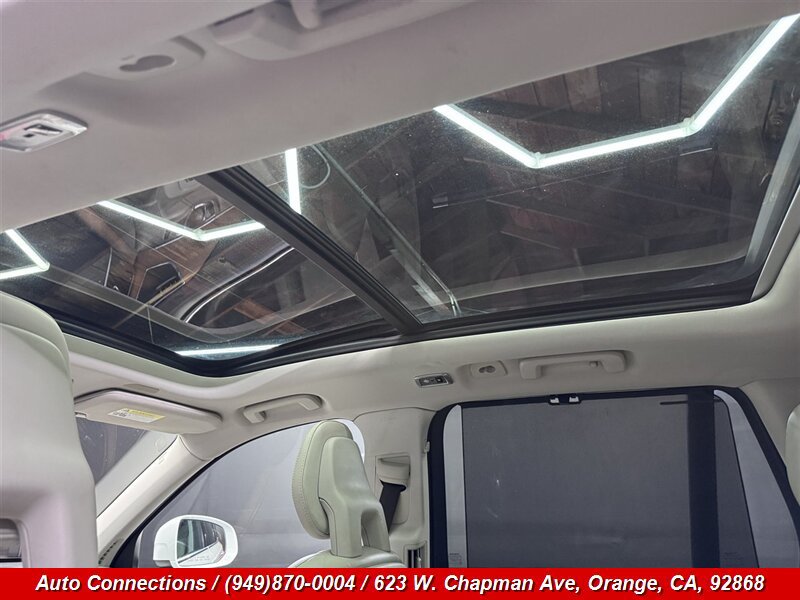 Used 2016 Volvo XC90 T6 Inscription w/ Vision Package AWD/4WD image 23