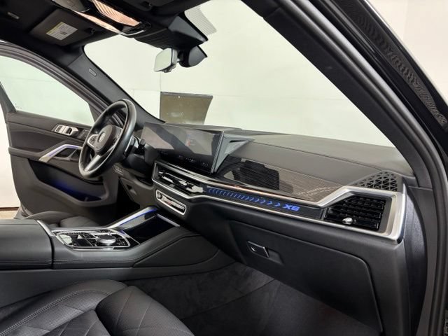 Used 2025 BMW X6 xDrive40i w/ Climate Comfort Package AWD/4WD image 22