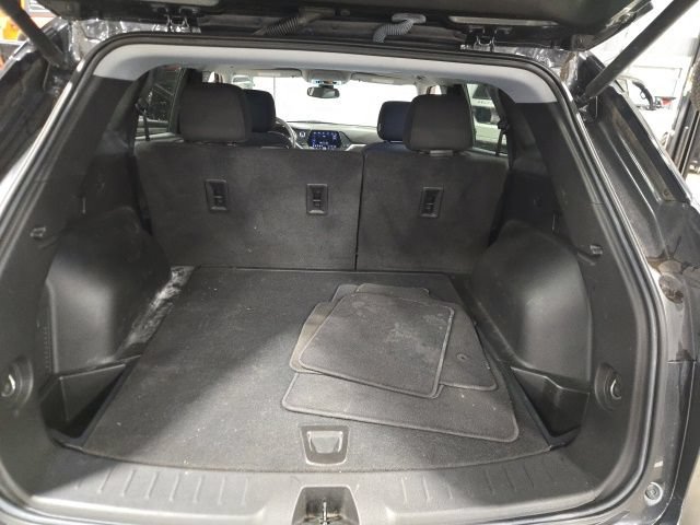 Used 2022 Chevrolet Blazer LT FWD image 13