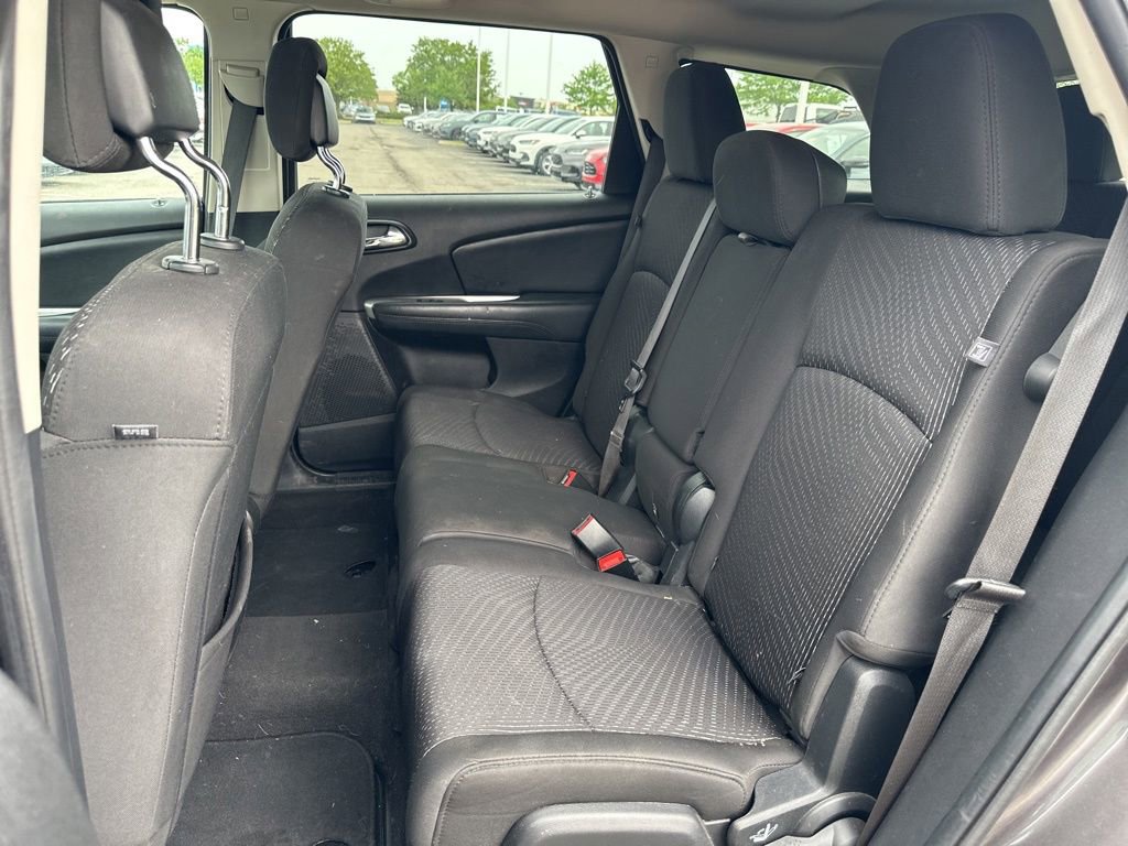 Used 2018 Dodge Journey SE w/ Blacktop Package FWD image 13