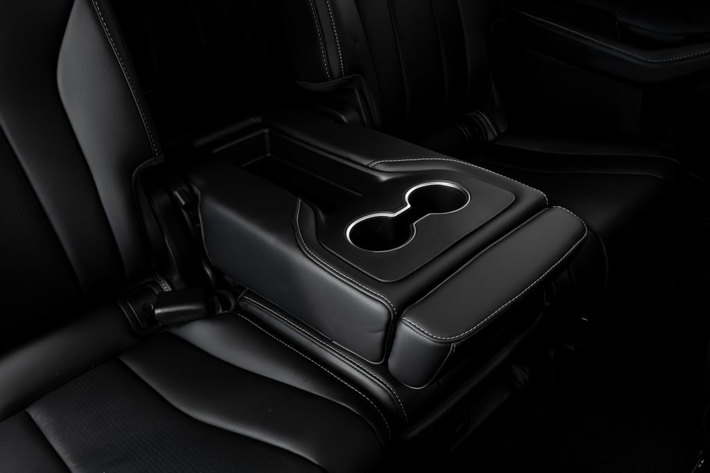 Certified 2025 Acura MDX w/ Technology Package image 31