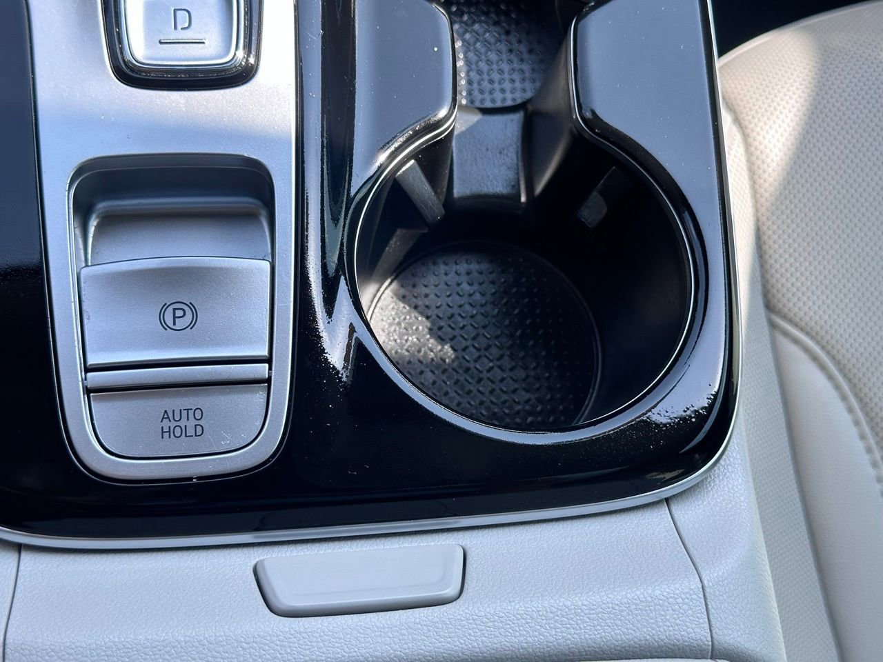 Used 2023 Hyundai Tucson Limited image 41