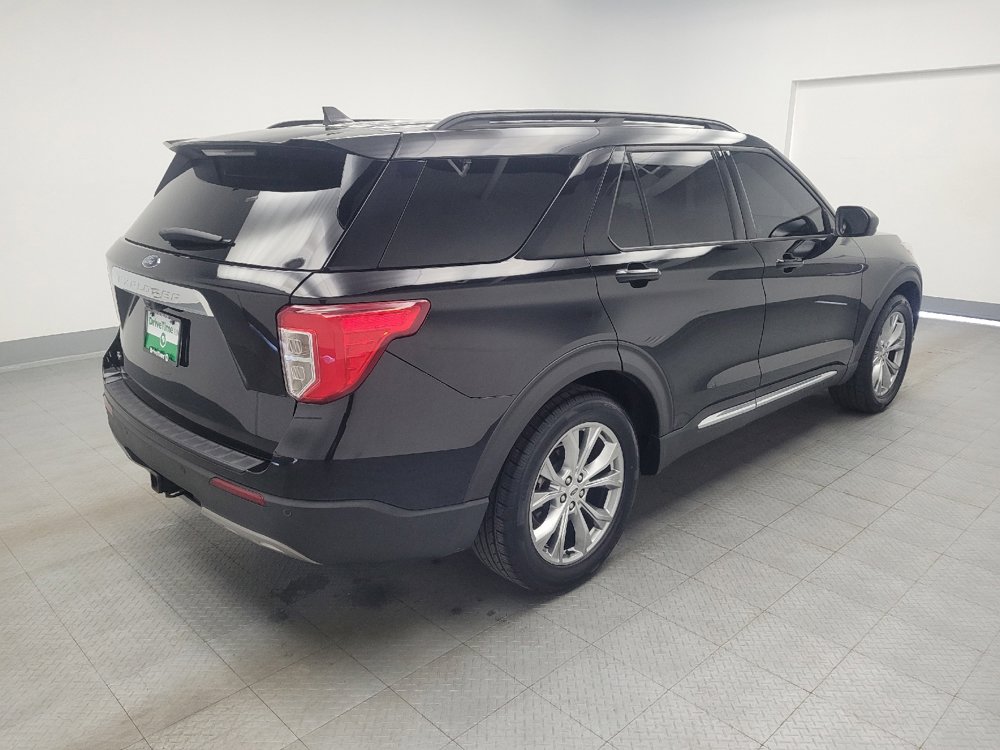 Used 2021 Ford Explorer XLT w/ Equipment Group 202A RWD image 9