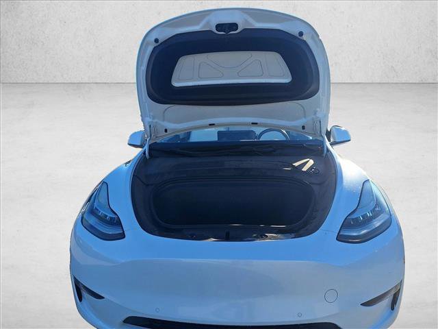 Used 2021 Tesla Model Y Long Range image 22