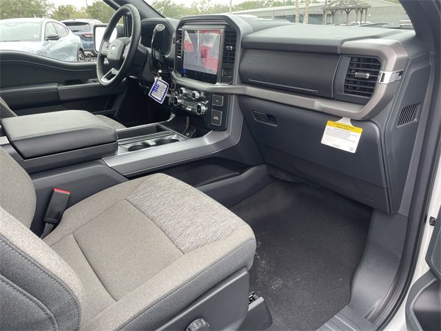 Used 2025 Ford F150 XLT w/ Equipment Group 301A Standard image 14