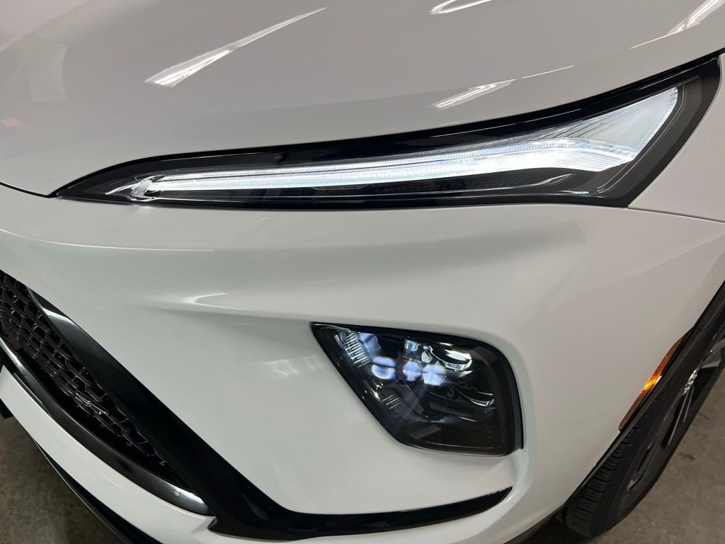 New 2026 Buick Enclave Sport Touring w/ Power Package image 9