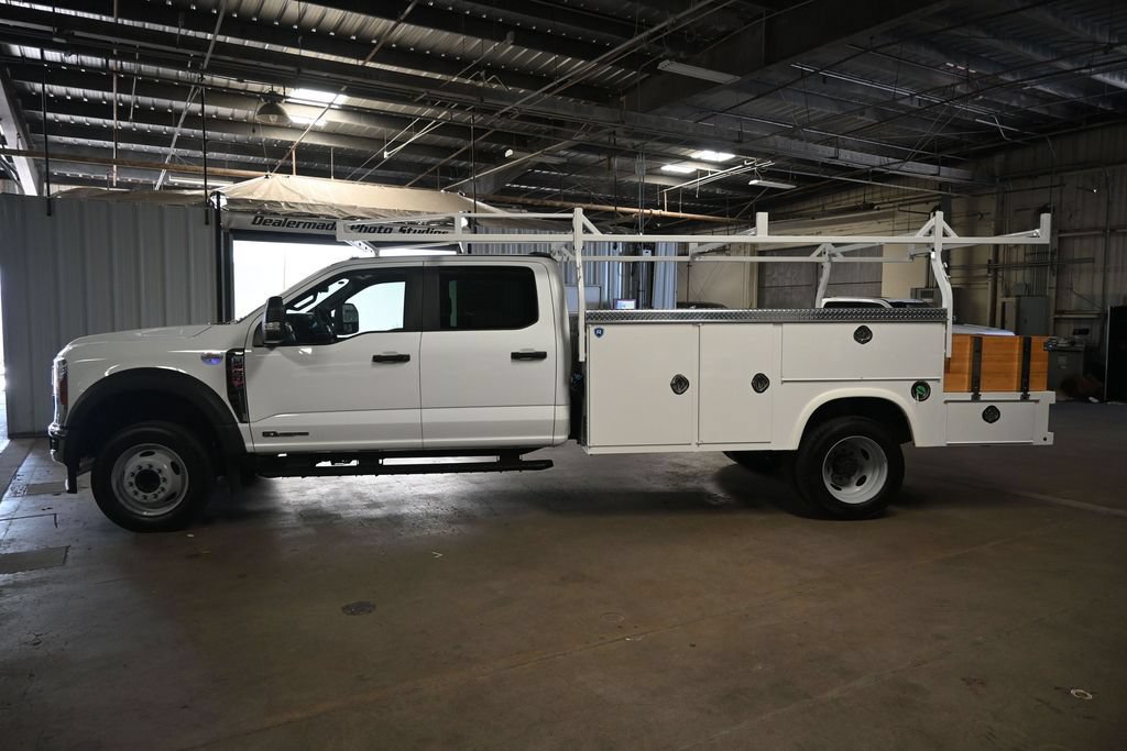 New 2026 Ford F450 XL w/ XL Chrome Package RWD image 2