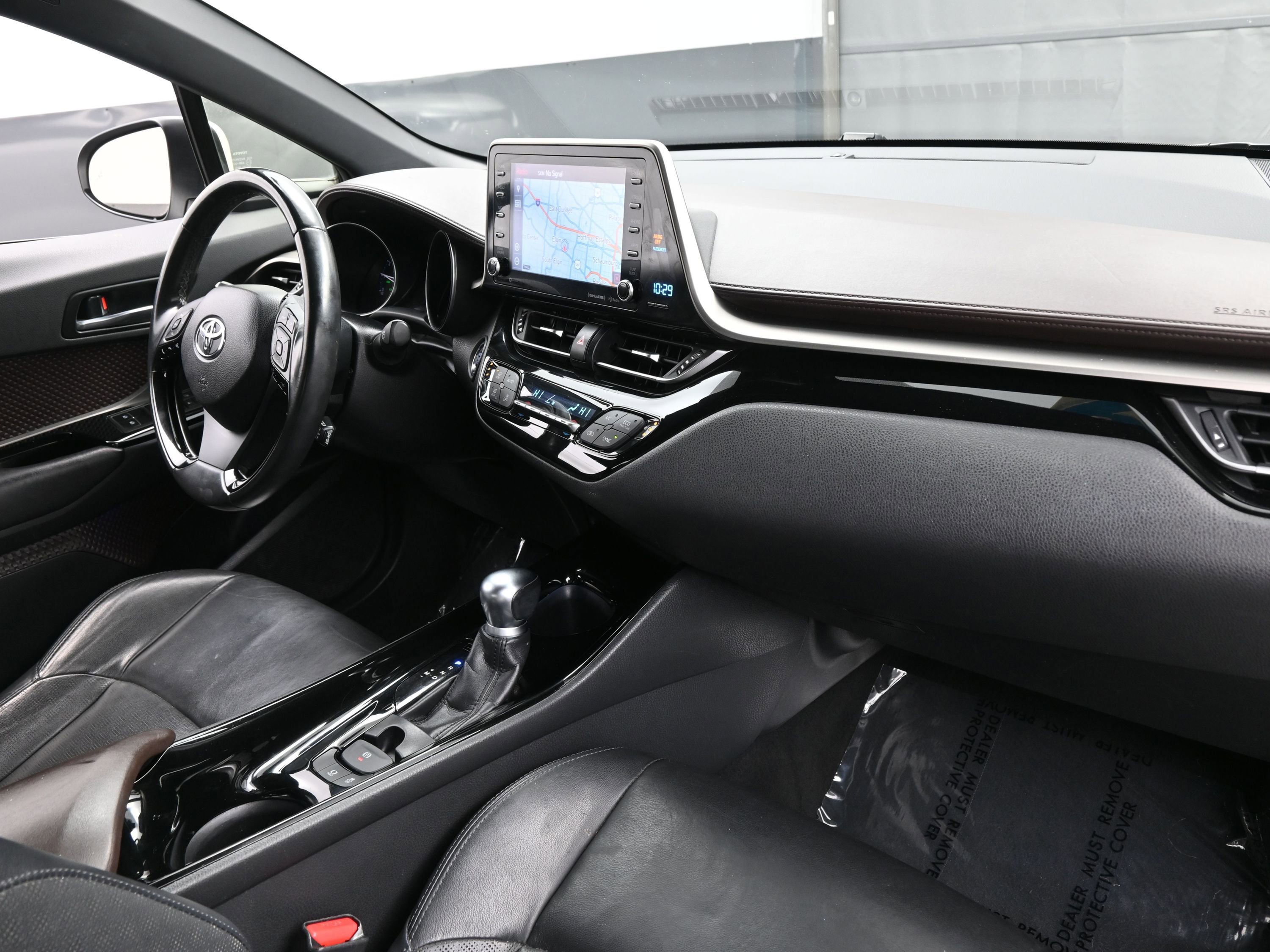 Used 2019 Toyota C-HR Limited image 15