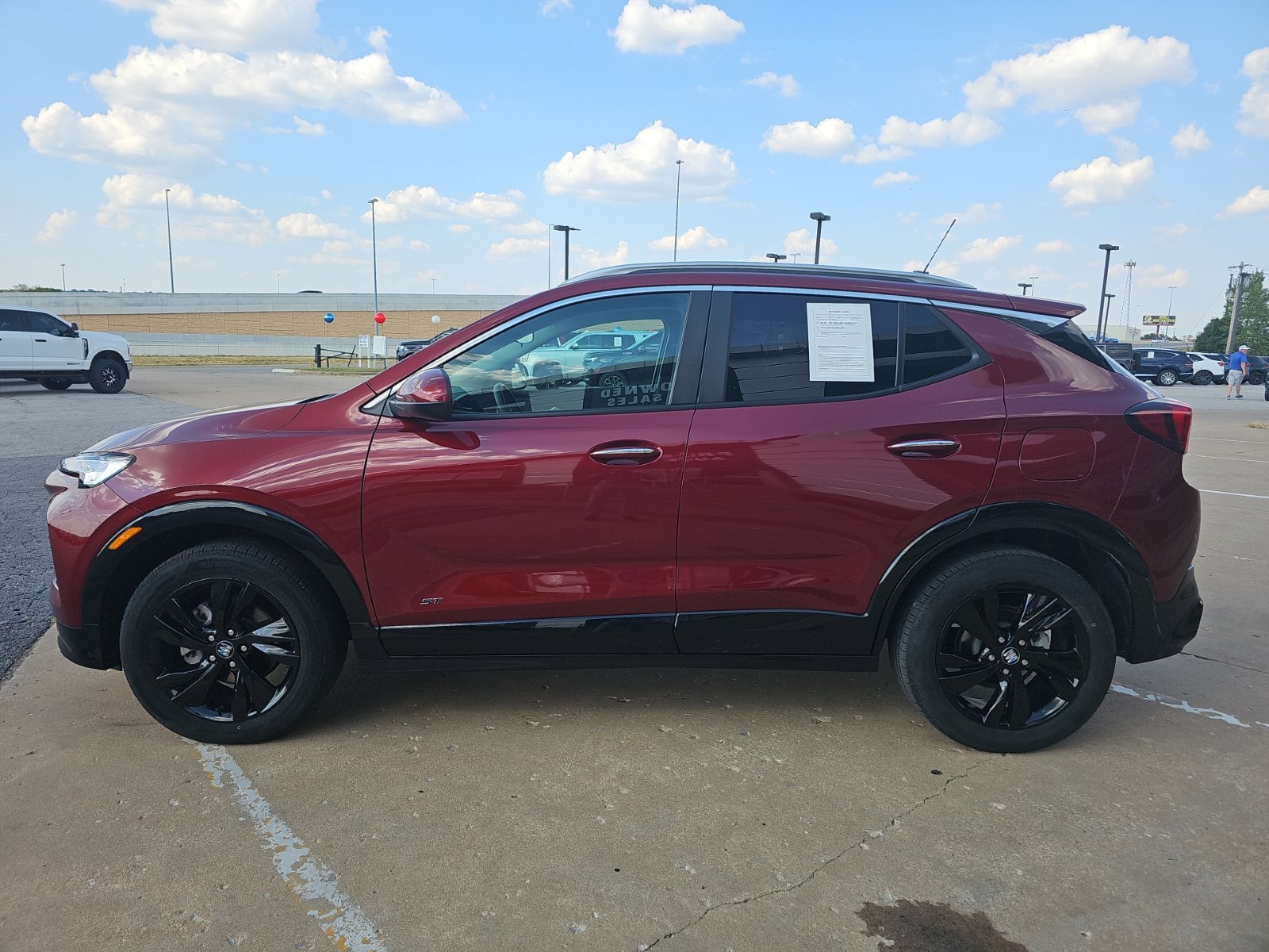 Used 2025 Buick Encore GX Sport Touring w/ Comfort Package AWD/4WD image 7