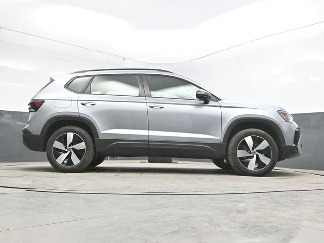 Used 2025 Volkswagen Taos S AWD/4WD image 41