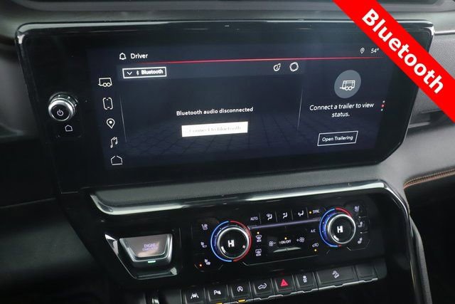 Used 2024 GMC Sierra 1500 AT4 w/ Technology Package image 5