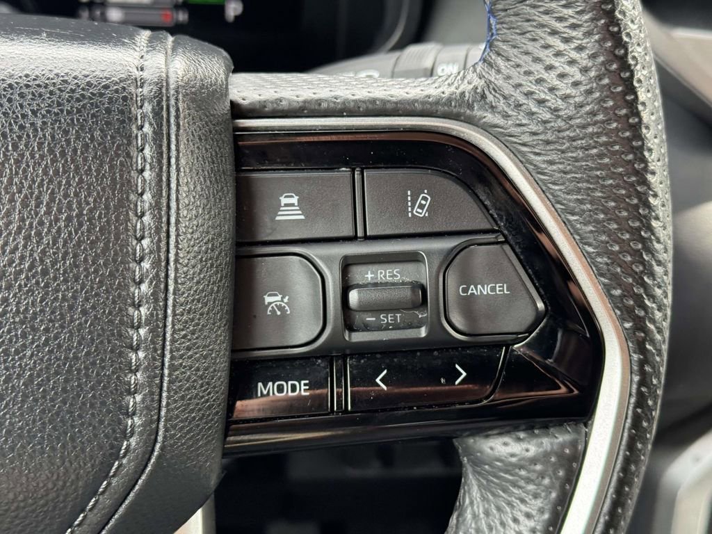 Used 2024 Toyota Sequoia Platinum image 21