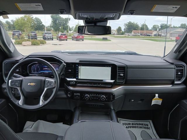 Used 2024 Chevrolet Silverado 3500 LT w/ Convenience Package image 26