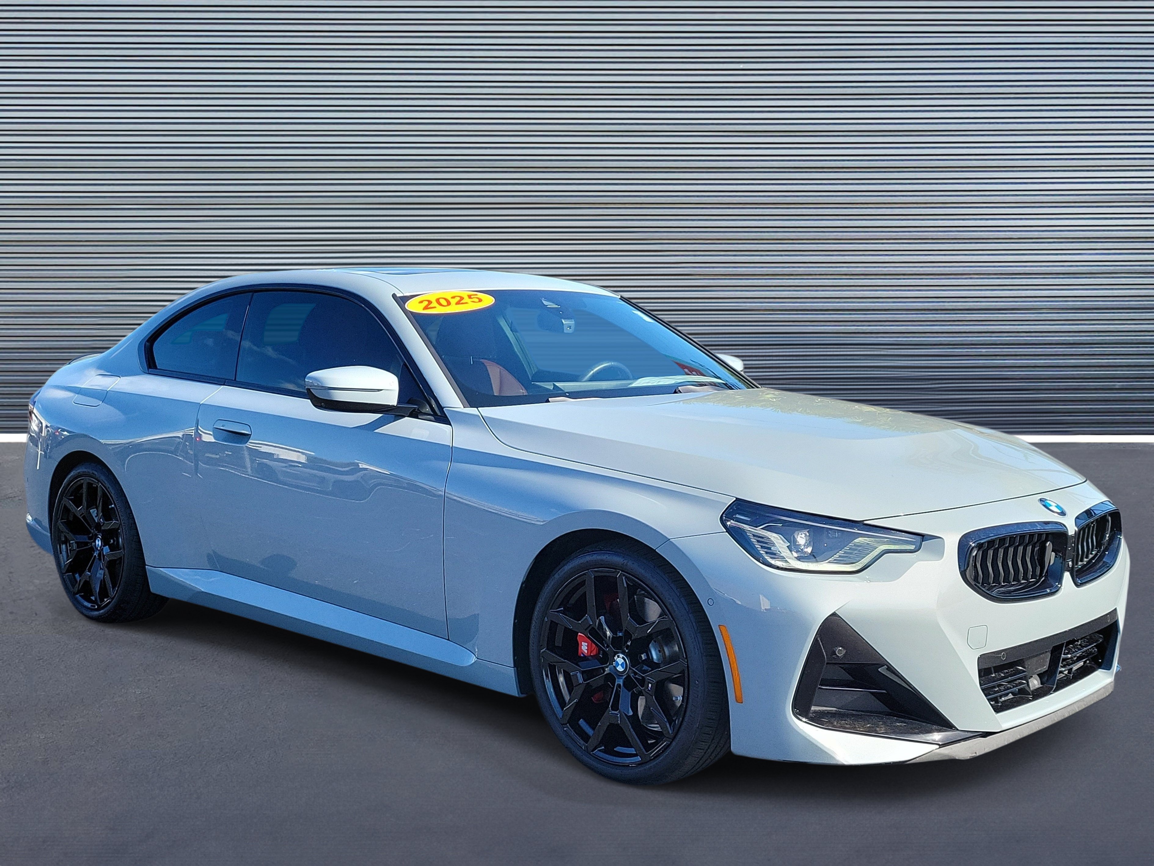 Used 2025 BMW 230i Coupe w/ M Sport Package RWD image 2