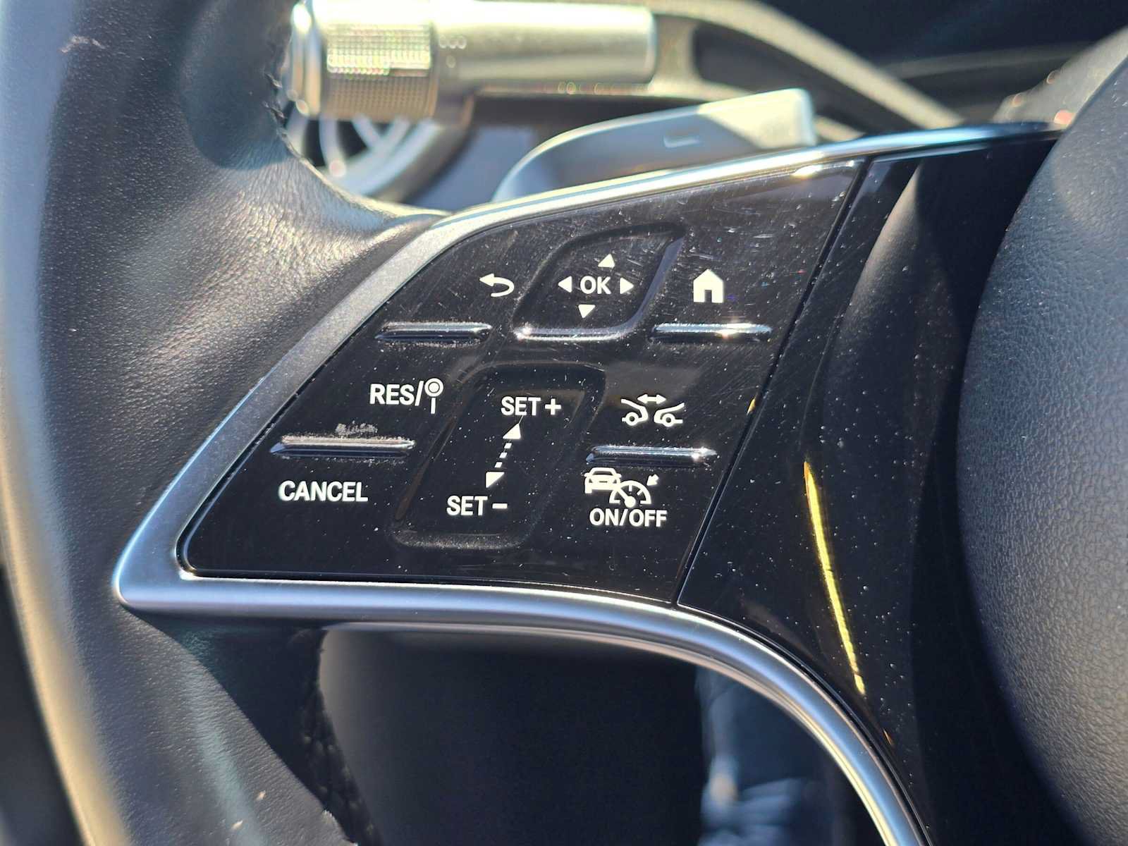 Used 2023 Mercedes-Benz EQS 580 4MATIC Sedan image 36