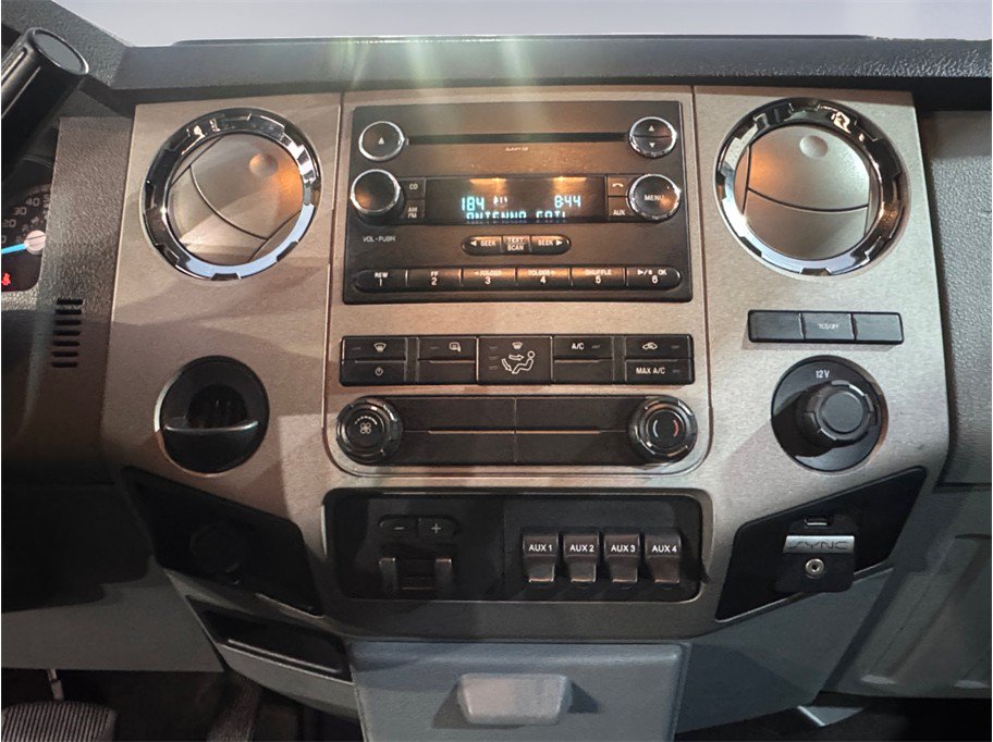 Used 2016 Ford F550 2WD Crew Cab Super Duty image 9
