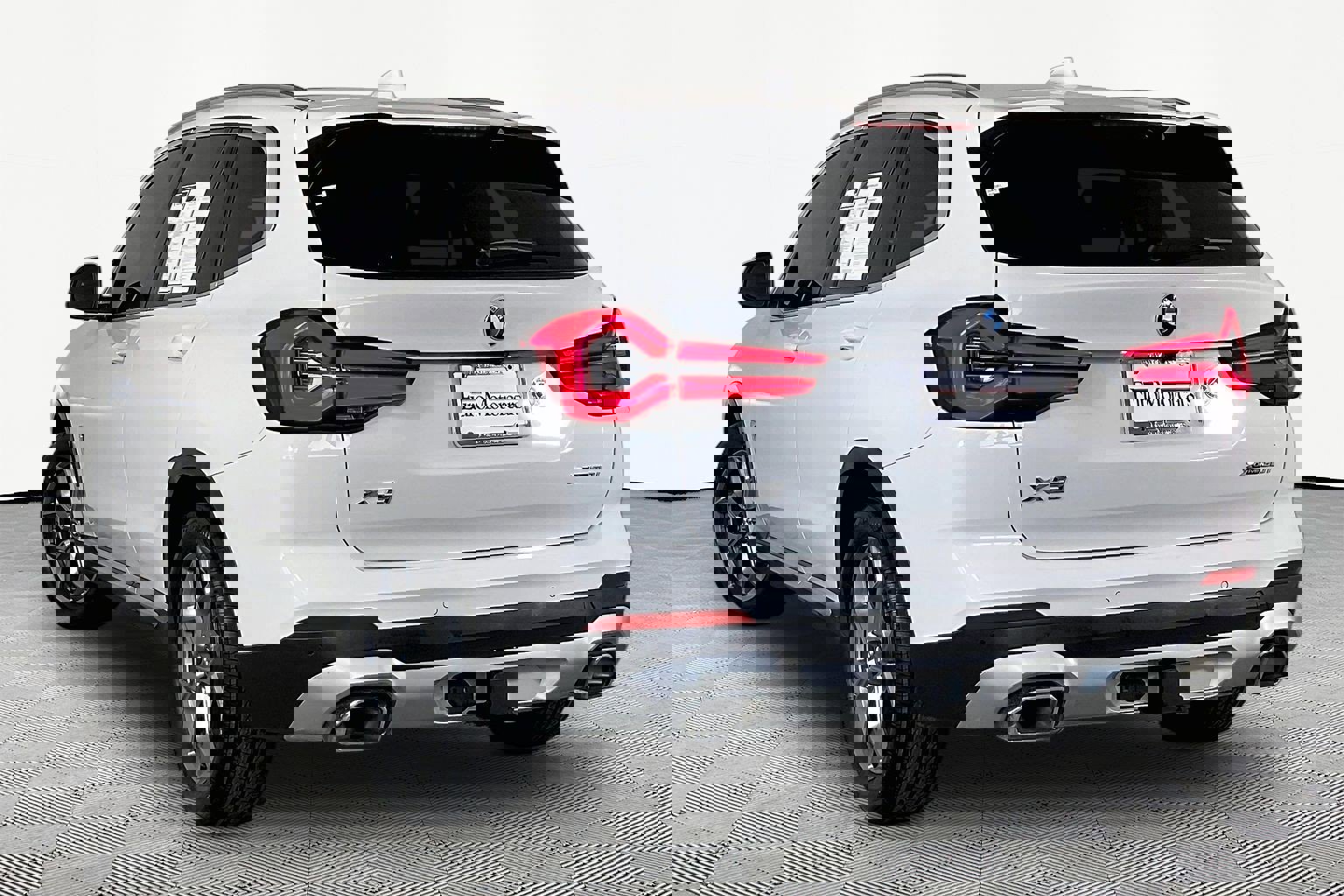 Certified 2024 BMW X3 xDrive30i w/ Premium Package image 5