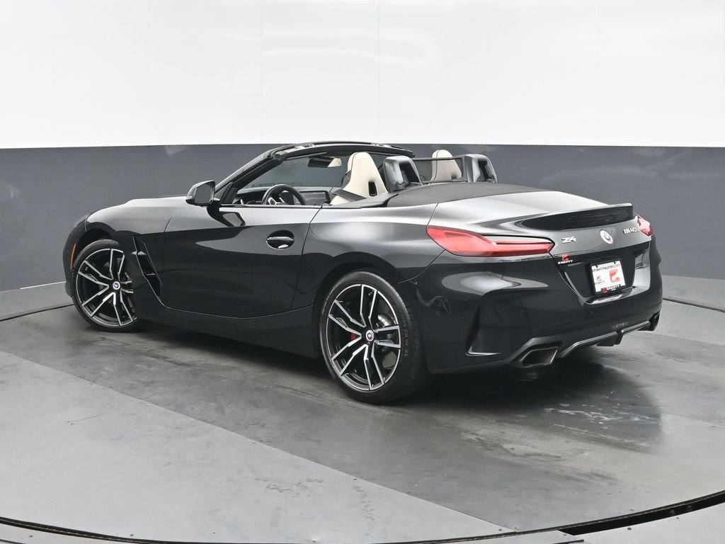 Used 2023 BMW Z4 M40i w/ Premium Package RWD image 5