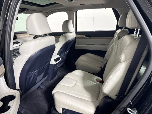 Used 2021 Hyundai Palisade SEL w/ Premium Package image 21