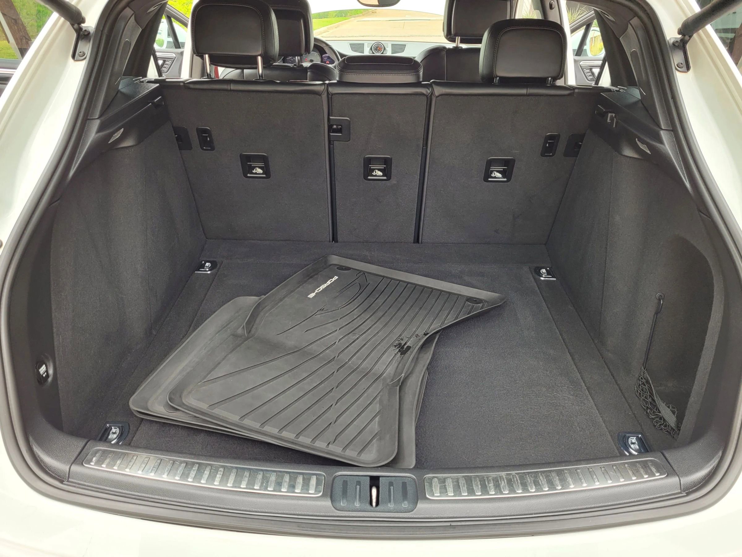 Used 2015 Porsche Macan S image 14