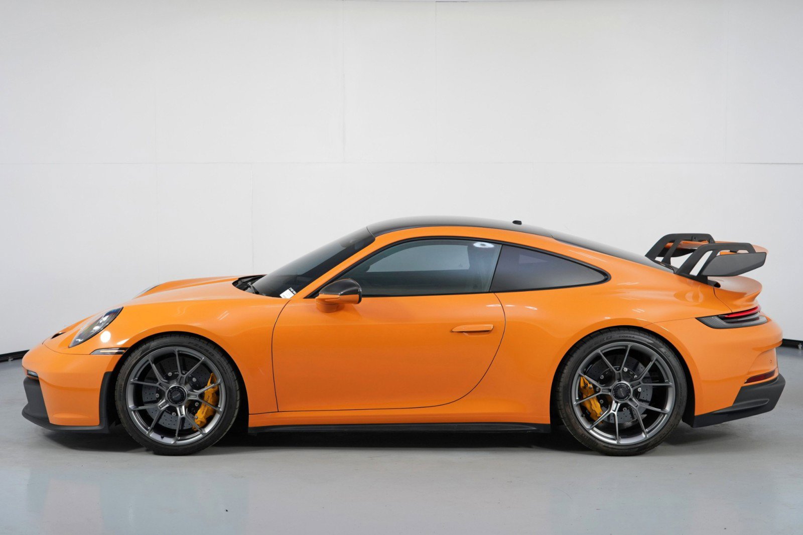 Used 2022 Porsche 911 GT3 RWD image 42