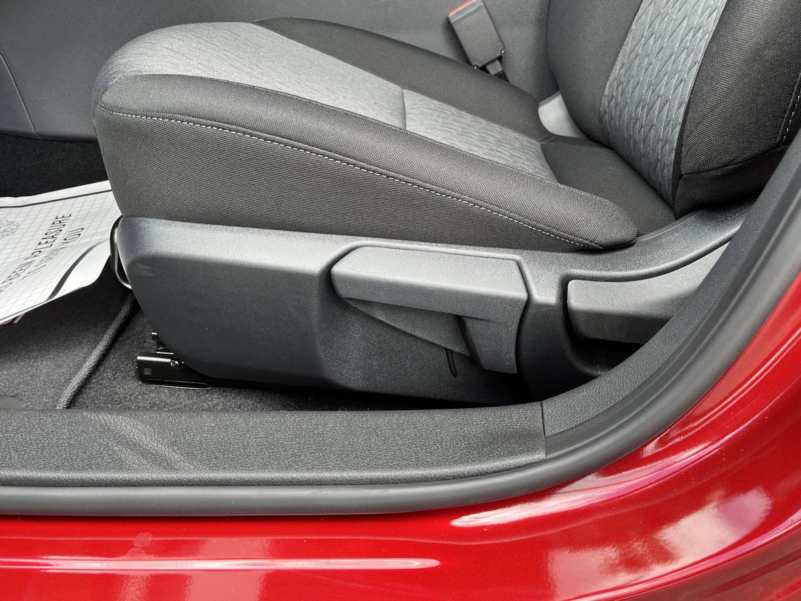 New 2026 Nissan Sentra SV w/ Floor Mat Package FWD image 23
