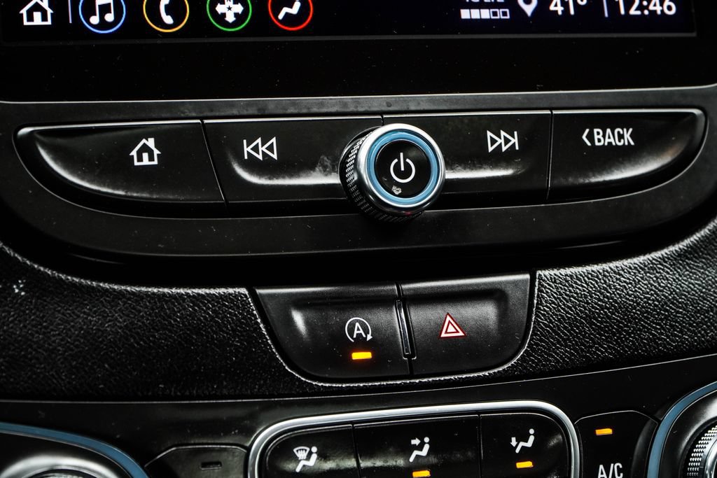 Used 2023 Chevrolet Malibu LT FWD image 28