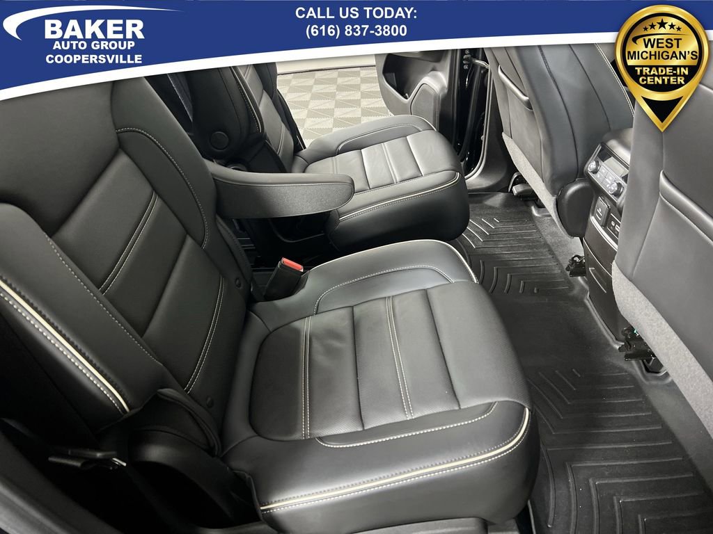 Certified 2023 GMC Acadia Denali w/ Denali Ultimate Package image 28