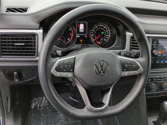 Used 2021 Volkswagen Atlas Cross Sport SE w/ Panoramic Sunroof Package FWD image 19