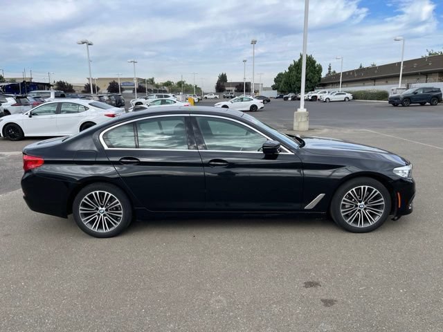 Used 2019 BMW 540i xDrive AWD/4WD image 3