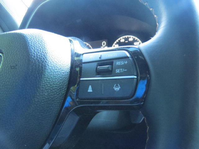 Used 2025 Honda Pilot Sport image 12