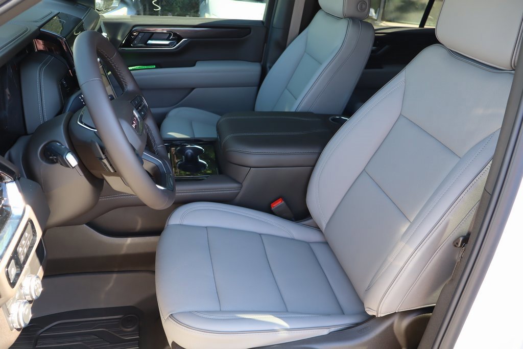 New 2026 GMC Yukon Elevation w/ LPO, Floor Liner Package image 11