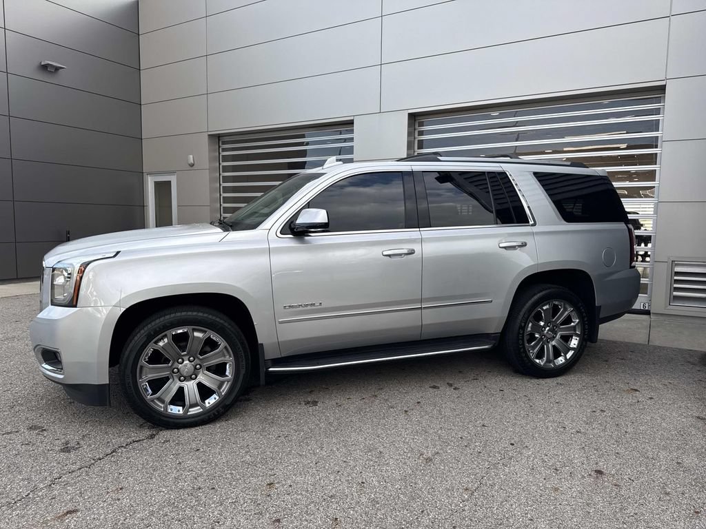 Used 2016 GMC Yukon Denali w/ Open Road Package AWD/4WD image 3