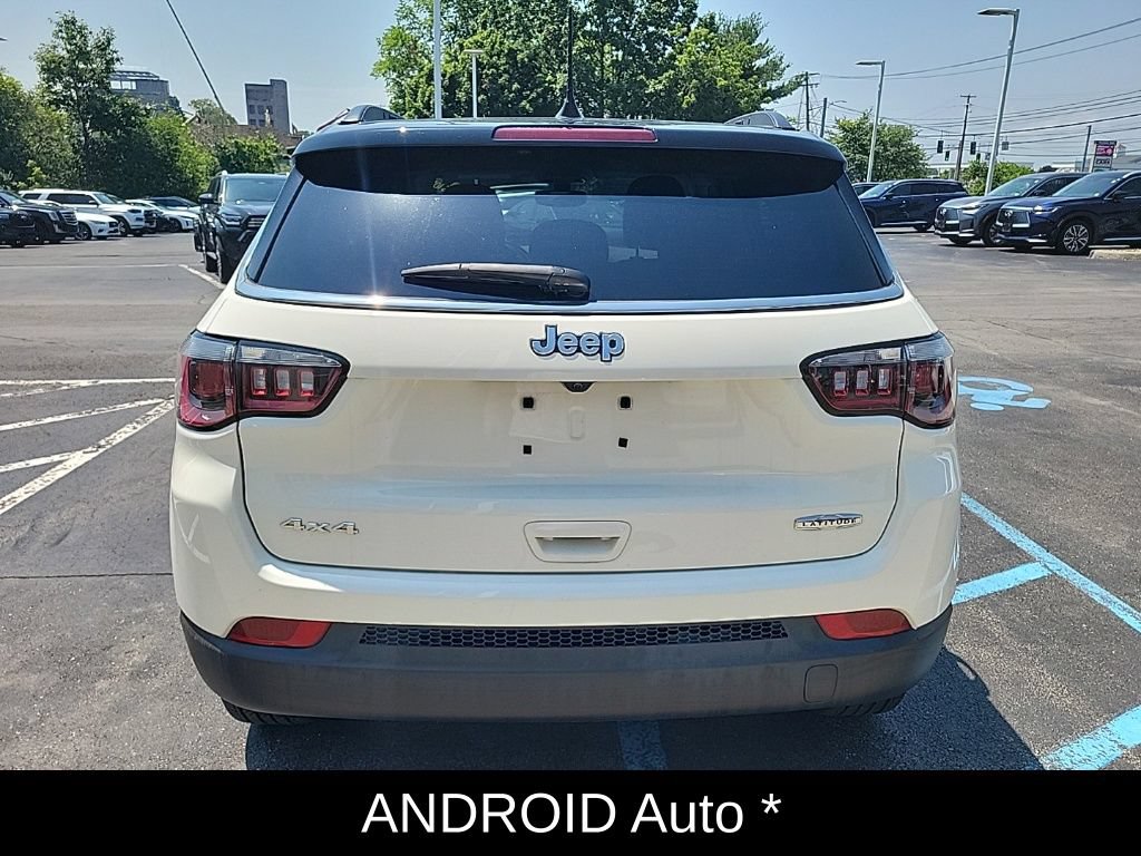 Used 2019 Jeep Compass Latitude w/ Popular Equipment Group AWD/4WD image 5
