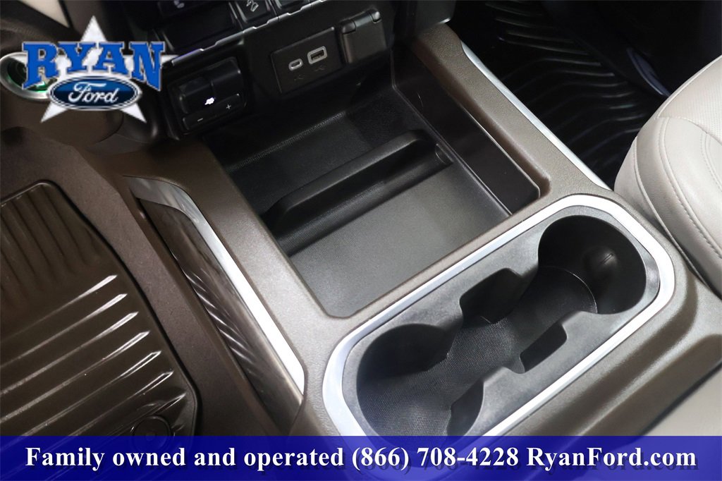 Used 2022 Chevrolet Silverado 2500 LTZ w/ LTZ Convenience Package image 25