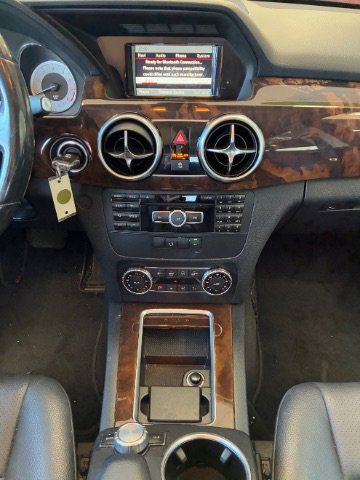 Used 2015 Mercedes-Benz GLK 350 2WD image 22