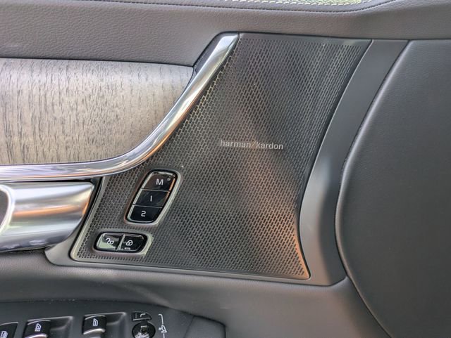 Certified 2023 Volvo S90 B6 Ultimate w/ Protection Package Premier image 24