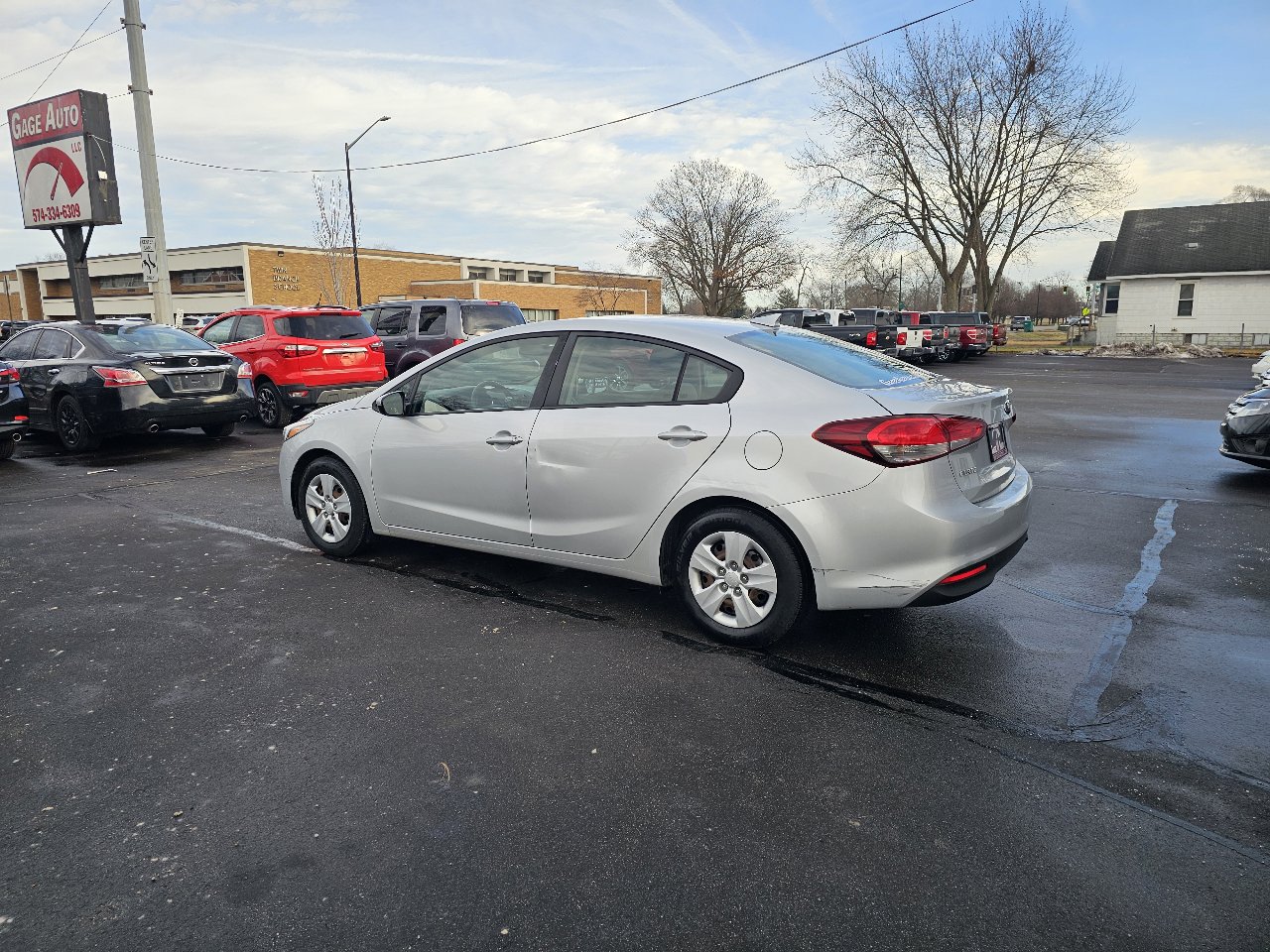 Used 2018 Kia Forte LX w/ LX Popular Package image 6