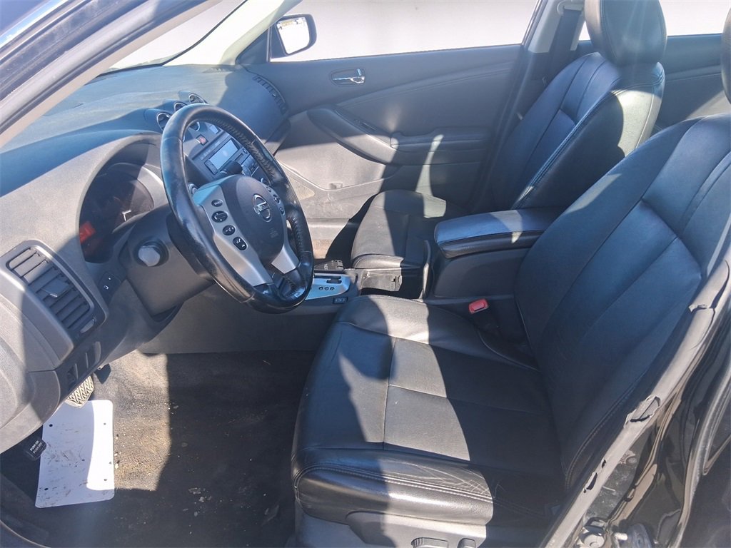 Used 2009 Nissan Altima 2.5 SL w/ SL Pkg image 9